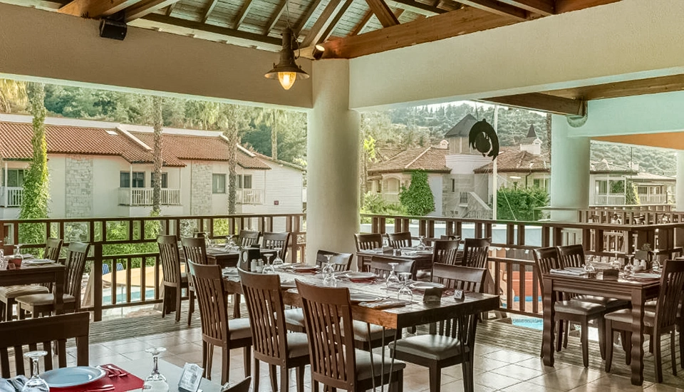 هتل آکوا فانتزی آکوا پارک کوش آداسی